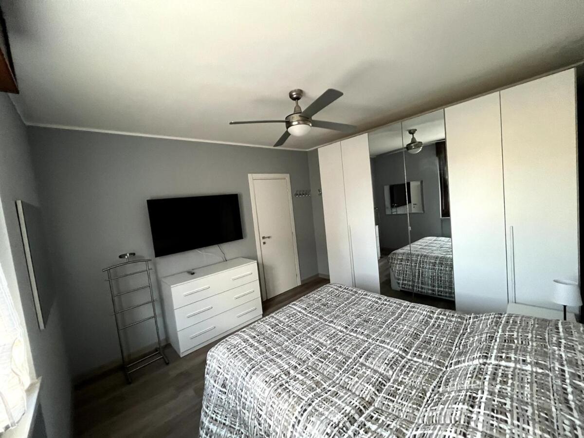 Bilocale Con Netflix Incluso Apartment โลดิ ภายนอก รูปภาพ
