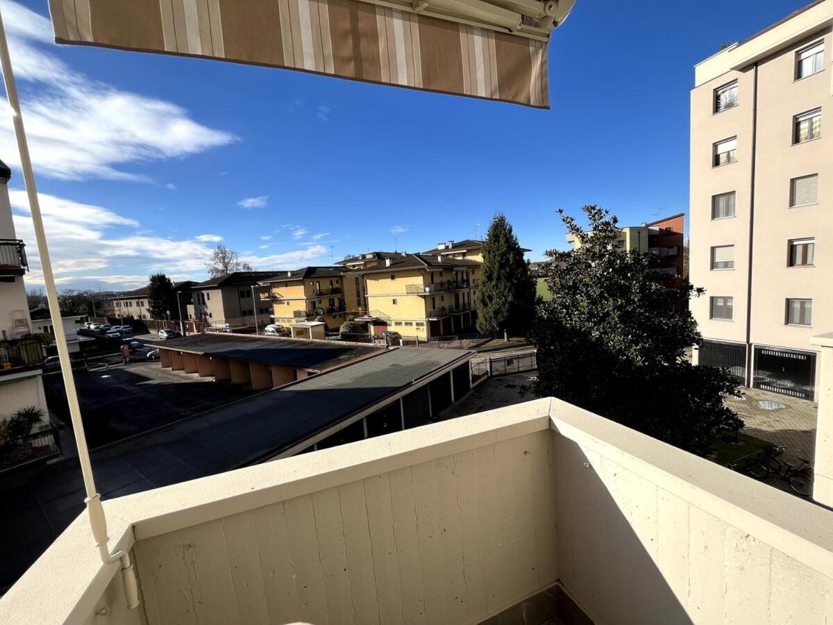 Bilocale Con Netflix Incluso Apartment โลดิ ภายนอก รูปภาพ